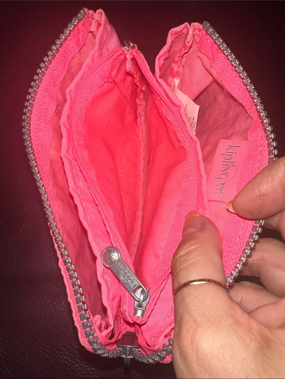 Kipling compact coral